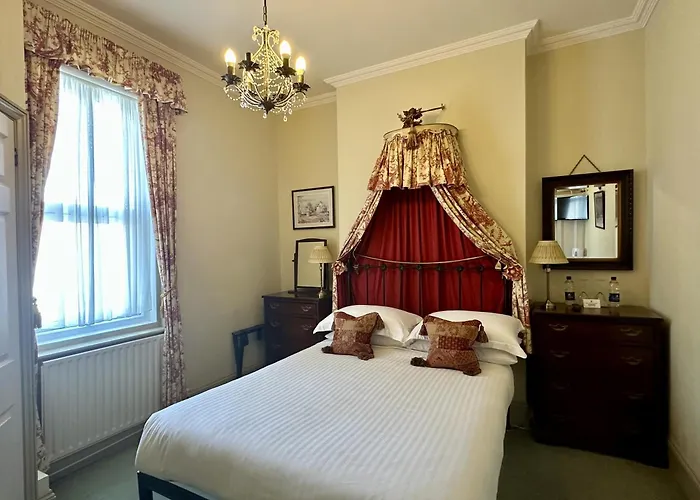 Albert & Victoria Guest House